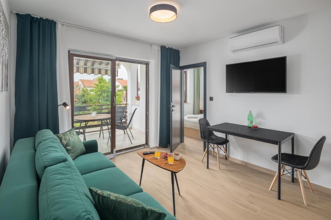 Spada Premium Apartments Пореч Экстерьер фото